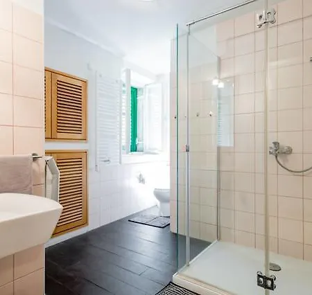 Main Square Maison d'hôtes