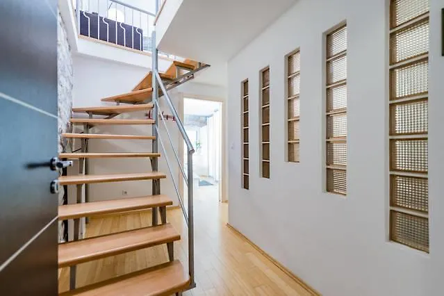 Guesthouse Main Square Guest house