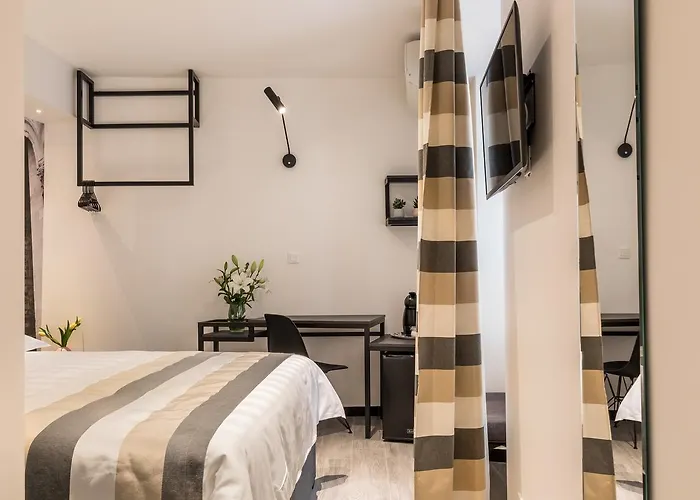 Guesthouse Main Square