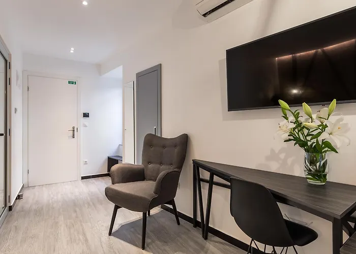 Guesthouse Main Square 4* Split